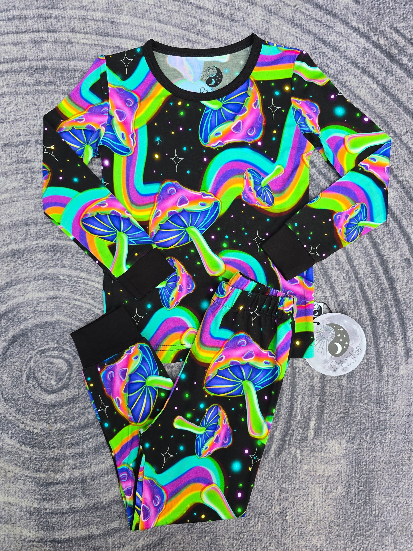 Psychedelic Mushrooms - Bamboo 2 Piece Pajamas